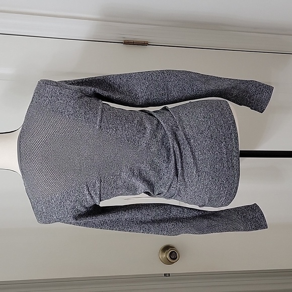 C&C California Size S Gray Long Sleeve Pullover Shirt Stretch Mesh Detail NEW - Picture 4 of 13